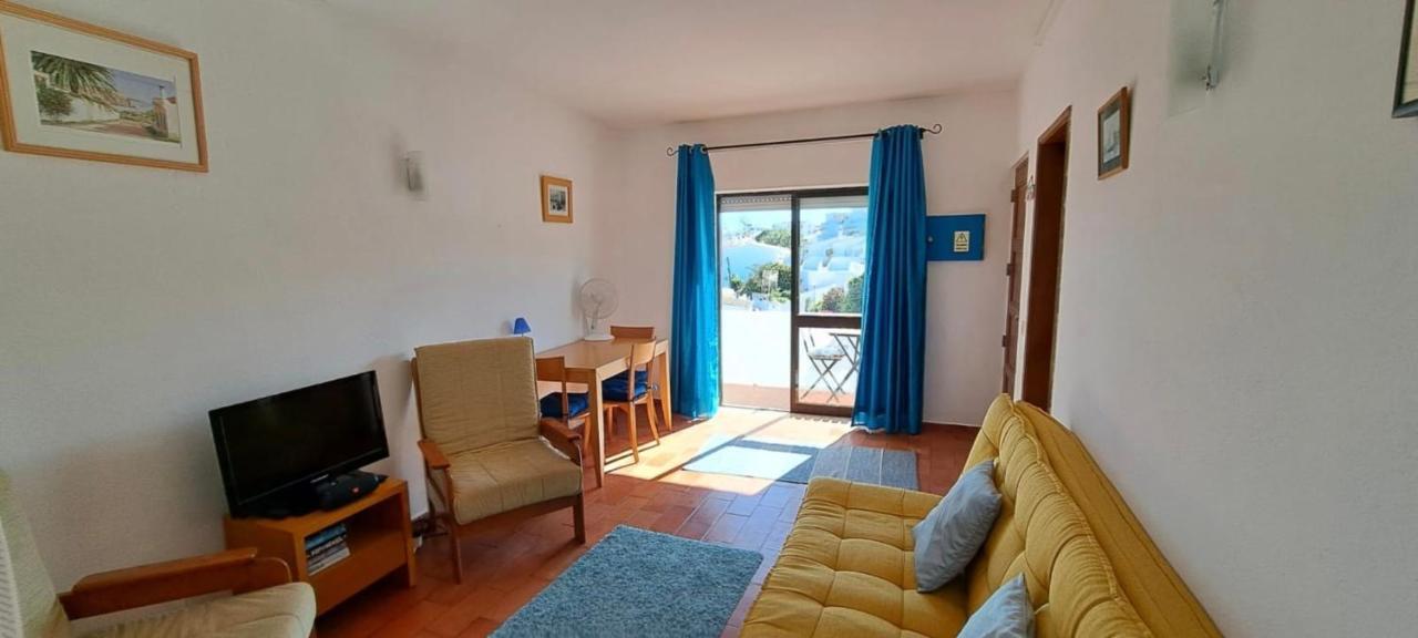 Seaview Apartment 100M From Beach Luz Esterno foto